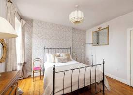 JOIVY Stunning Apartment in Royal Mile 5