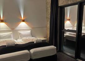 Seljavellir Guesthouse 2