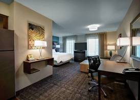 Staybridge Suites HOLLAND by IHG 3