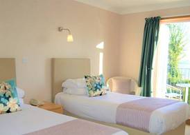 Kingswood Hotel 5