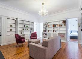 6 Clouds Apartment 3