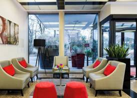 Leonardo Hotel Munich Arabellapark 5