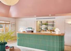 Silver Sands Motel & Beach Bungalows 3