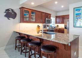 The Grandview Condos on Seven Mile Beach 3