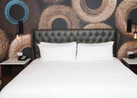 Hotel Indigo NAPERVILLE RIVERWALK by IHG 2