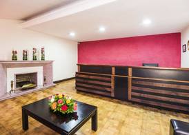 Hotel Portales Del Campestre 3