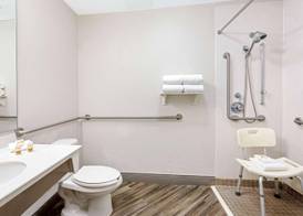 La Quinta by Wyndham Houston West Park 10 3