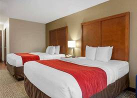 Springplace Inn & Suites 5