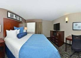 Wyndham Garden Elk Grove Village - O'Hare 5