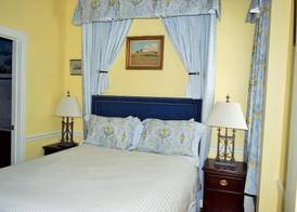 Bellevue Manor 5