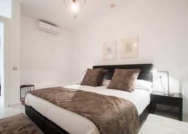 Valencia Luxury - Boutique Center 5