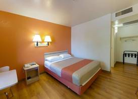 Motel 6 Weed - Mount Shasta 4