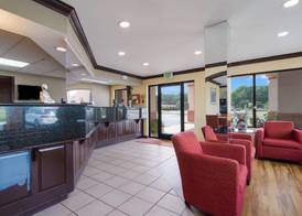 Econo Lodge Battleboro - Rocky Mount I-95 3