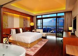HUALUXE Hotels and Resorts KUNMING 3