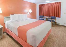 Motel 6 Gold Beach 3