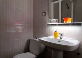 Barcelona City Street Hostal 2