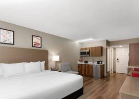 Hawthorn Extended Stay by Wyndham Ft Lauderdale Cypress Crk 5