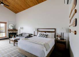 Pyramid Lake Lodge 5