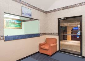 Knights Inn Wentzville MO 3