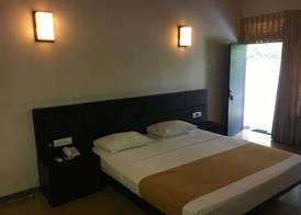 Lagoon Paradise Beach Resort 4