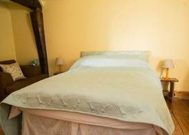 Huntlands Farm Bed & Breakfast 4