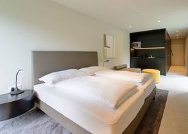 Blackhome Innsbruck City East I contactless check-in 4