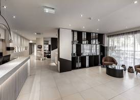 Almond Business Hotel 5