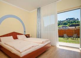 Land-gut-Hotel BurgBlick 2