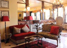 Hotel 1110 - Adults Only 2