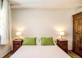 Granada I Apartments 5