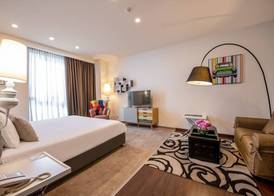 Opera Suite Hotel 5