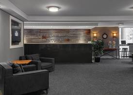 Hotel Faubourg Montreal Centre-Ville Downtown 3
