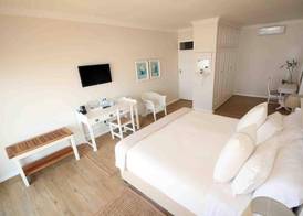 Fairlight Beach House 3