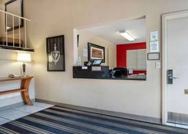 MainStay Suites Indianapolis Northwest - College Park 3