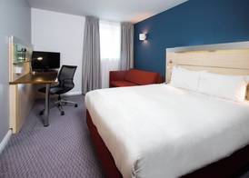Holiday Inn Express SWINDON CITY CENTRE by IHG 4
