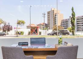 Ramada by Wyndham Lisbon 4