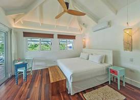 Tortuga Lodge 3