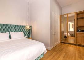Acanthus blue 5