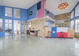 Cannon Inn By Capital O Gonzales Tx 4