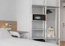 B&B HOTEL Benidorm Finestrat 4