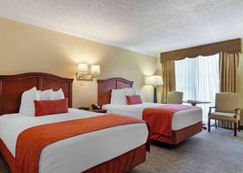 Best Western Plus Burlington 5