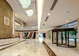 Army Hotel 4