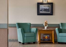 Super 8 by Wyndham Swan River MB 3