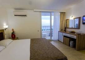 The Garden Beach Hotel 5