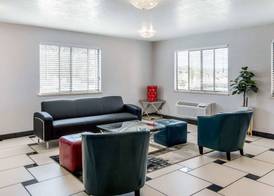 Quality Inn & Suites Albuquerque North near Balloon Fiesta Park 5