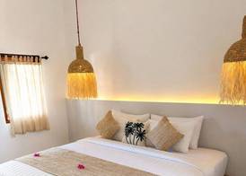 White Coconut Resort 5