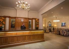 Marine Hotel 5