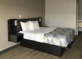 Motel 6-Farmington Hills, MI - Northwest - Farmington Hills 3