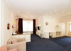 East Legend Hotel 5