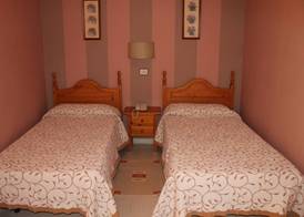 HOTEL LOS ARENALES DE JERTE 4